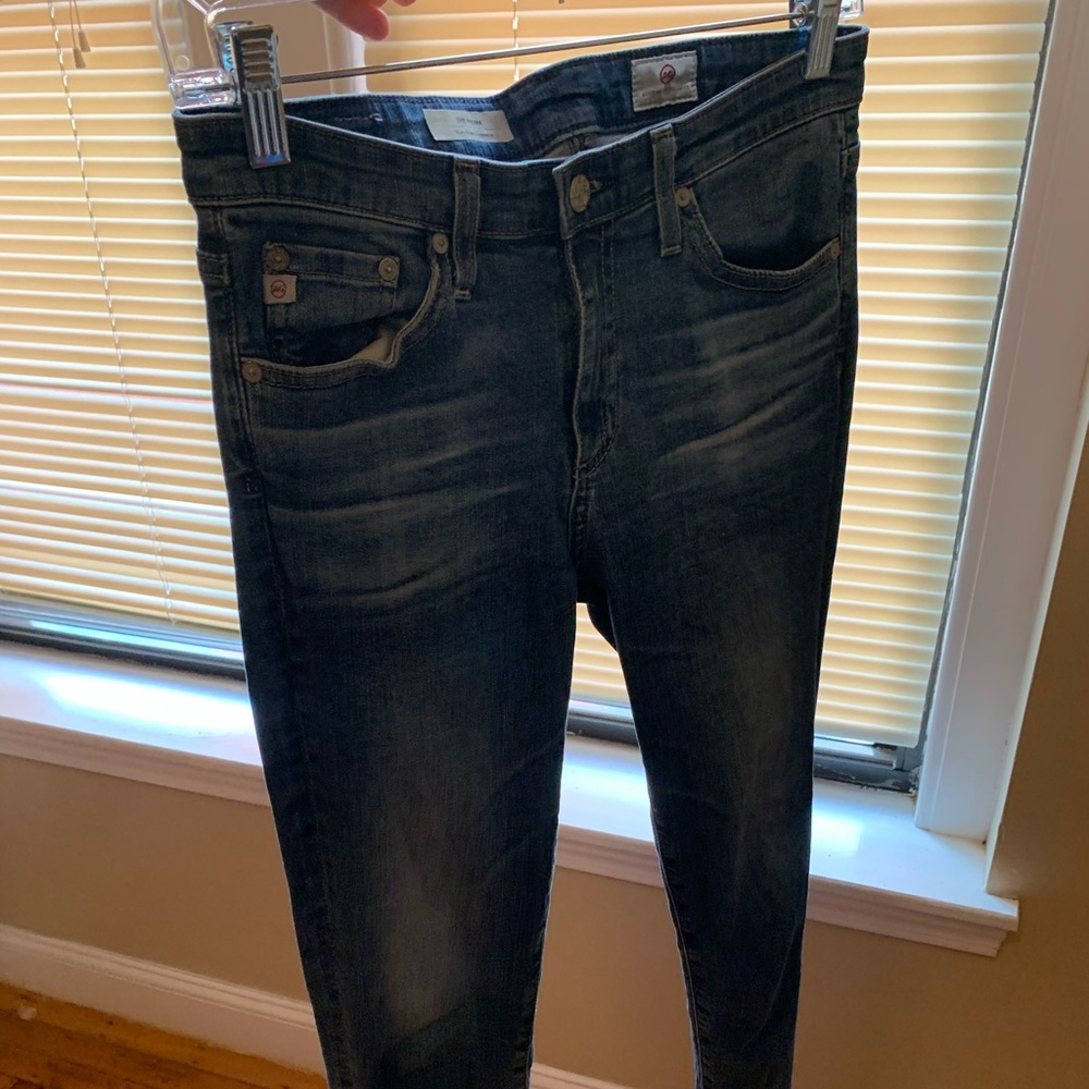 AG 26R The Prima Mid-Rise Cigarette Jeans